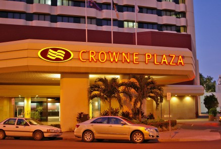crowne plaza darwin